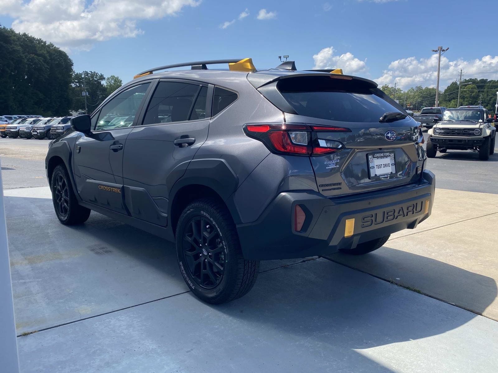 Used 2024 Subaru Crosstrek 2.5i Wilderness w/ Crosstrek Mirror Package AWD/4WD image 9