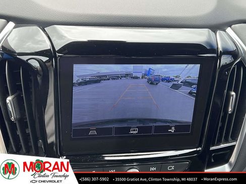 Certified 2023 Chevrolet Traverse LT FWD image 21