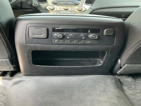 Used 2018 GMC Yukon Denali w/ Denali Ultimate Package image 26