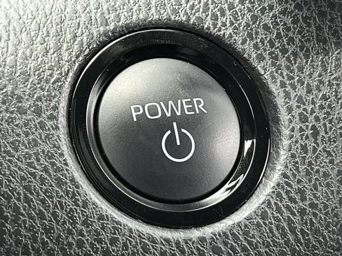 Used 2025 Toyota Camry XSE FWD image 19