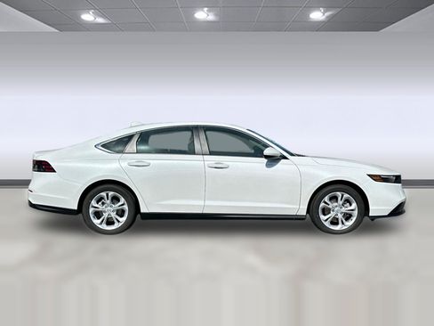 New 2026 Honda Accord LX image 7