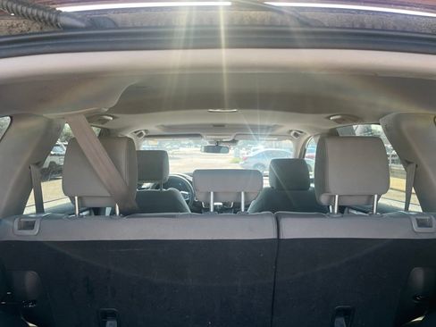 Used 2019 Honda CR-V EX image 9