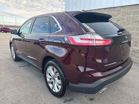Used 2022 Ford Edge Titanium w/ Equipment Group 301A AWD/4WD image 7