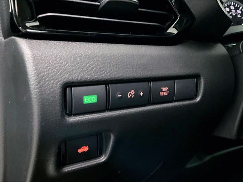 Certified 2024 Nissan Sentra SV FWD image 35