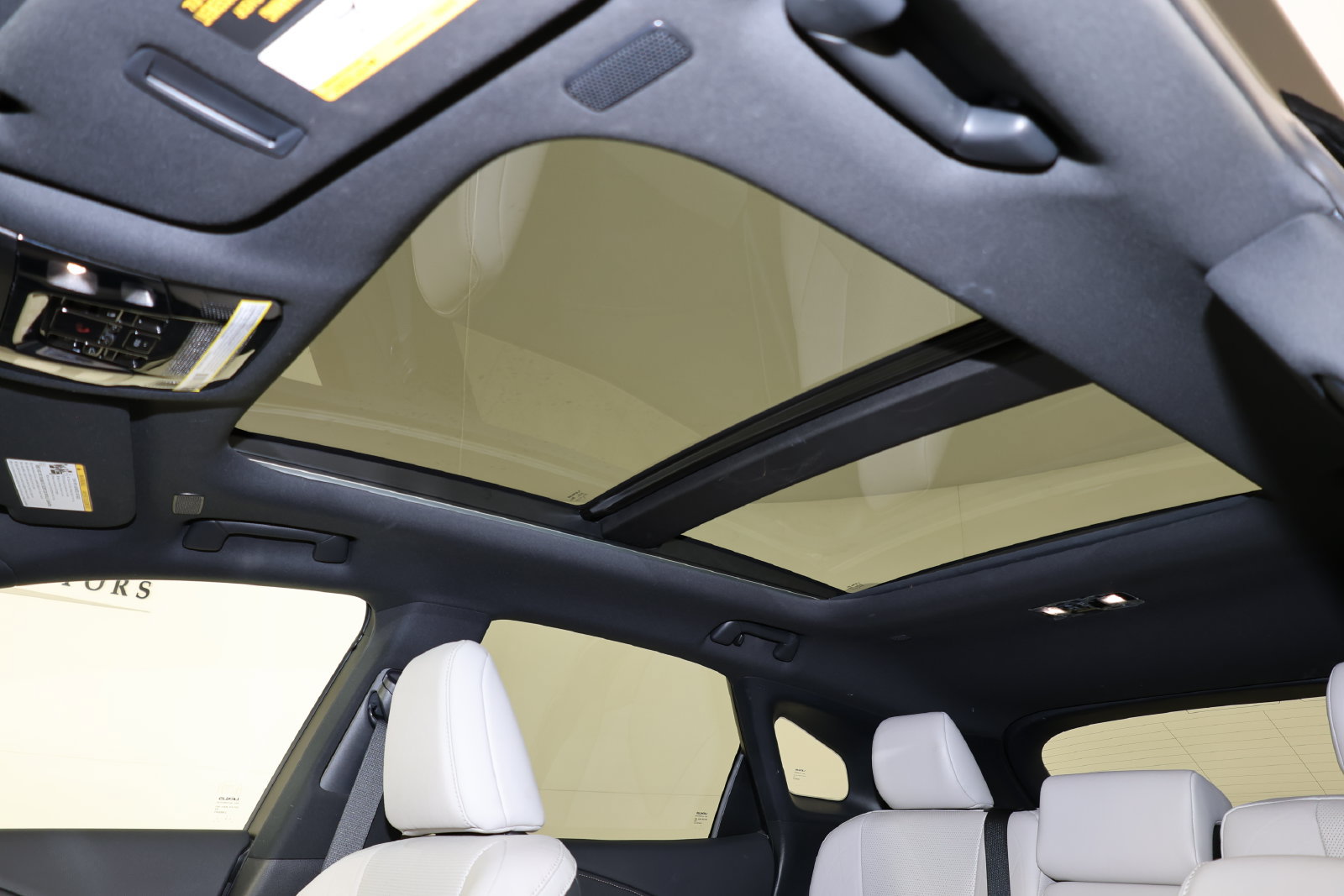 Used 2023 Lexus RX 350 AWD image 12