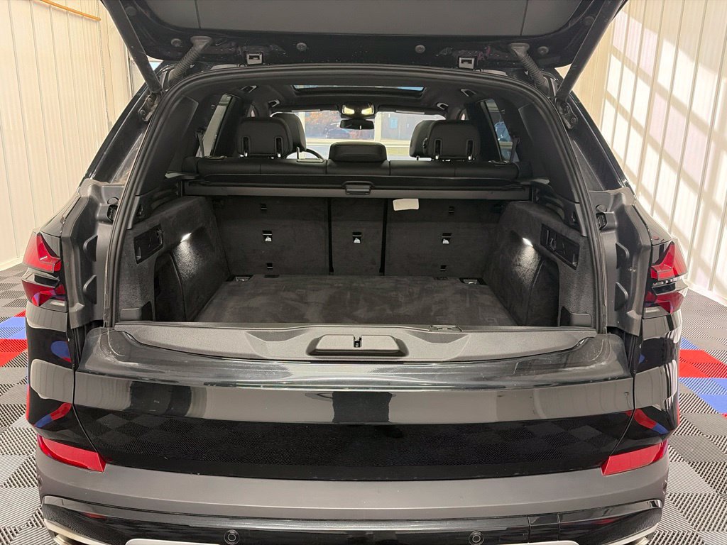 Used 2026 BMW X5 xDrive40i AWD/4WD image 21