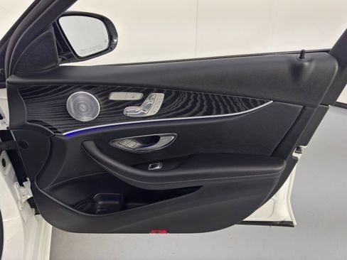 Used 2019 Mercedes-Benz E 300 image 45