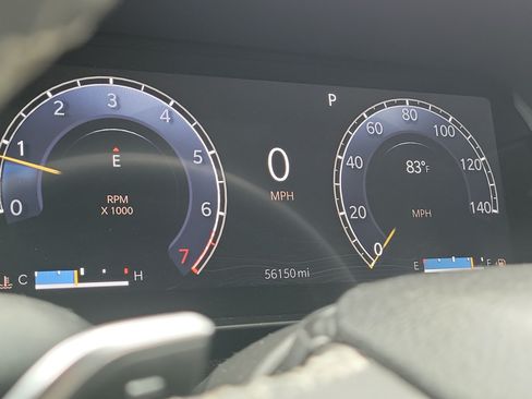 Used 2024 Jeep Grand Cherokee Laredo RWD image 21