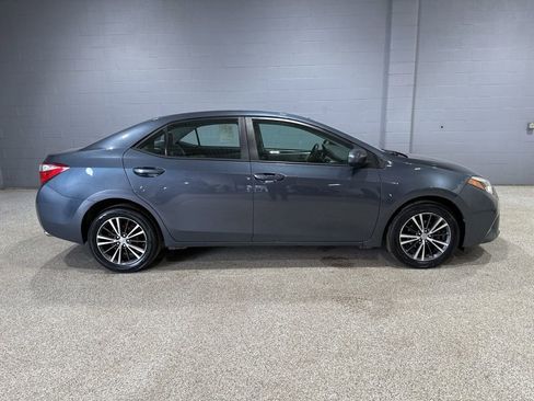 Used 2016 Toyota Corolla LE image 3