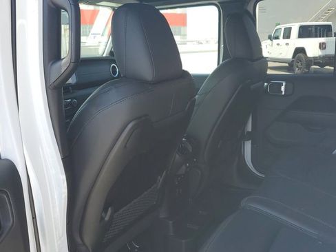 New 2025 Jeep Wrangler Sahara image 17