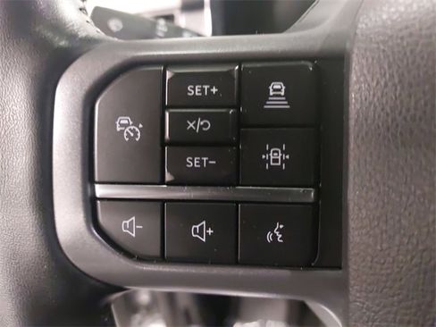 Certified 2022 Ford F150 Lariat w/ Equipment Group 502A High image 17