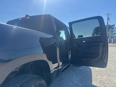 New 2026 RAM 1500 Express image 21