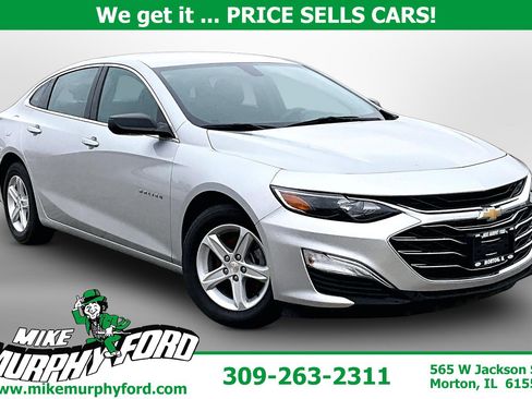 Used 2020 Chevrolet Malibu LS image 1