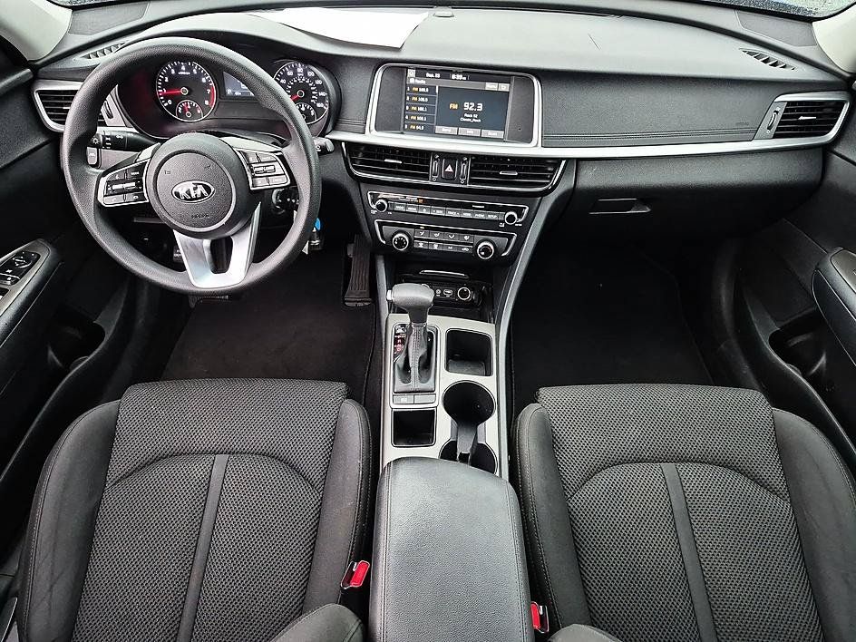 Used 2020 Kia Optima LX FWD image 28