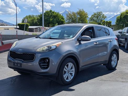 Used 2017 Kia Sportage LX AWD/4WD image 9