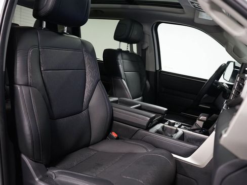 Used 2023 Toyota Tundra Limited w/ Power Package AWD/4WD image 29