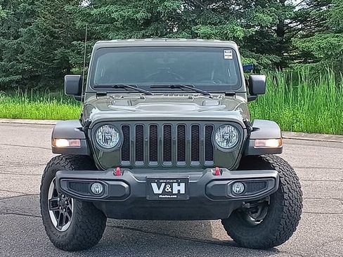 Used 2022 Jeep Wrangler Unlimited Rubicon w/ Cold Weather Group AWD/4WD image 7