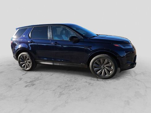 Used 2020 Land Rover Discovery Sport SE R-Dynamic image 9
