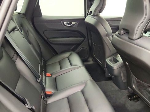Used 2024 Volvo XC60 B5 Core w/ Climate Package AWD/4WD image 23