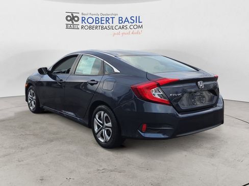 Used 2018 Honda Civic LX image 3