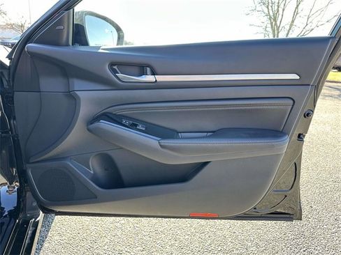 Used 2021 Nissan Altima 2.5 SL image 10