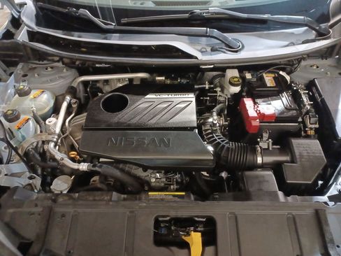 Used 2023 Nissan Rogue Platinum w/ Platinum Premium Package image 18