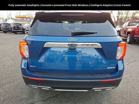Used 2021 Ford Explorer XLT w/ Equipment Group 202A image 9