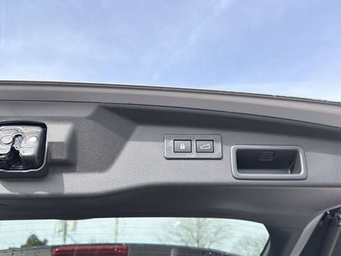 New 2026 Subaru Outback Limited image 15