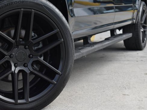 Used 2020 Ford F150 Lariat image 4