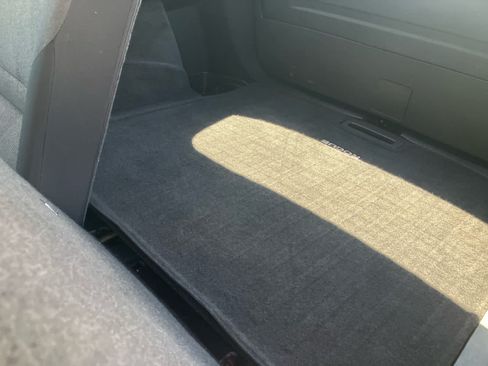 Used 2024 Nissan Rogue SV FWD image 35