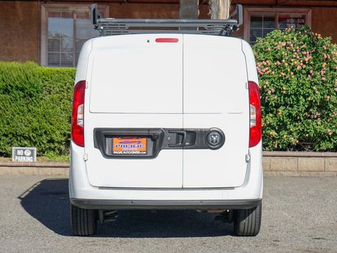 Used 2022 RAM ProMaster City Tradesman image 10