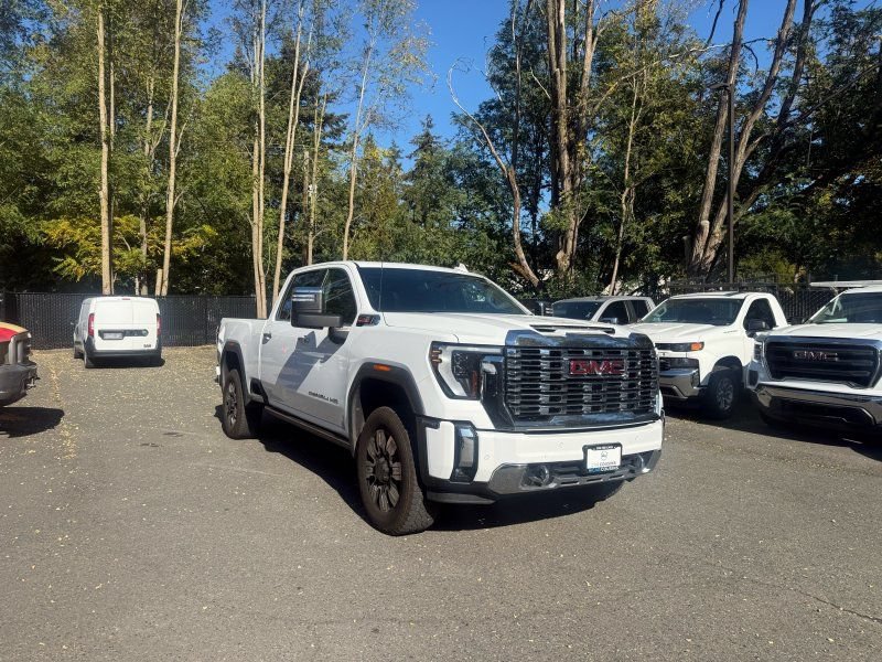 Used 2024 GMC Sierra 2500 Denali w/ Denali Reserve Package AWD/4WD image 5