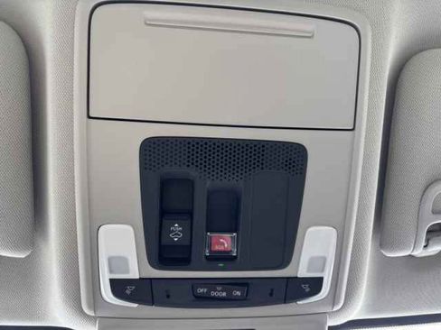 New 2025 Honda Accord SE image 4