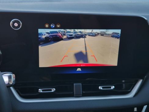 New 2026 Chevrolet Equinox LT image 13