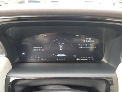 Used 2023 Lincoln Nautilus Black Label AWD/4WD image 34