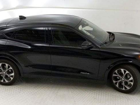 New 2023 Ford Mustang Mach-E Premium image 14