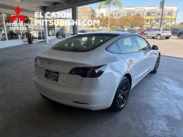 Used 2023 Tesla Model 3 Standard Range RWD image 2