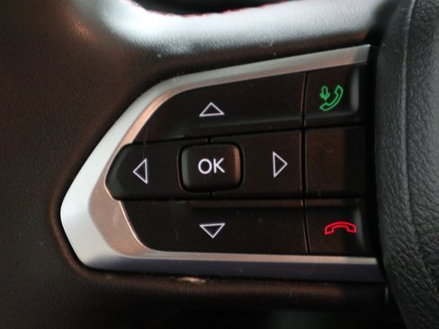 Used 2023 Jeep Compass Trailhawk image 28