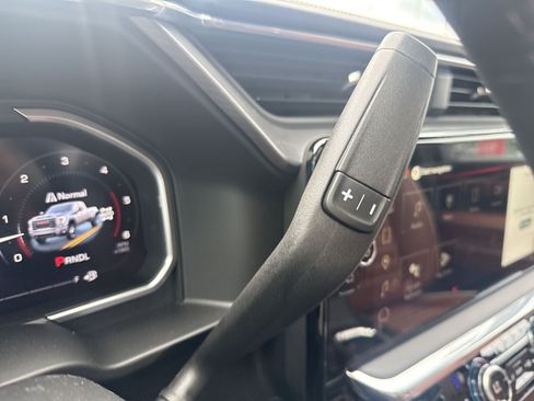 New 2026 GMC Sierra 3500 Denali Ultimate AWD/4WD image 18