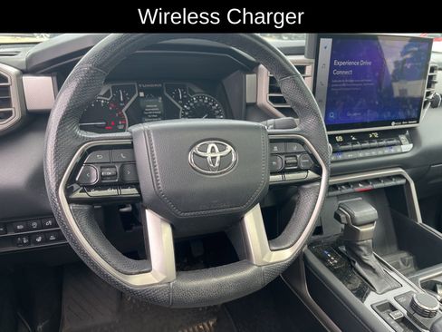 Used 2022 Toyota Tundra Limited w/ Power Package AWD/4WD image 15