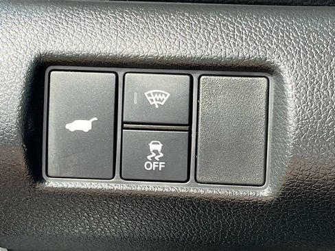Used 2025 Honda Pilot TrailSport image 10