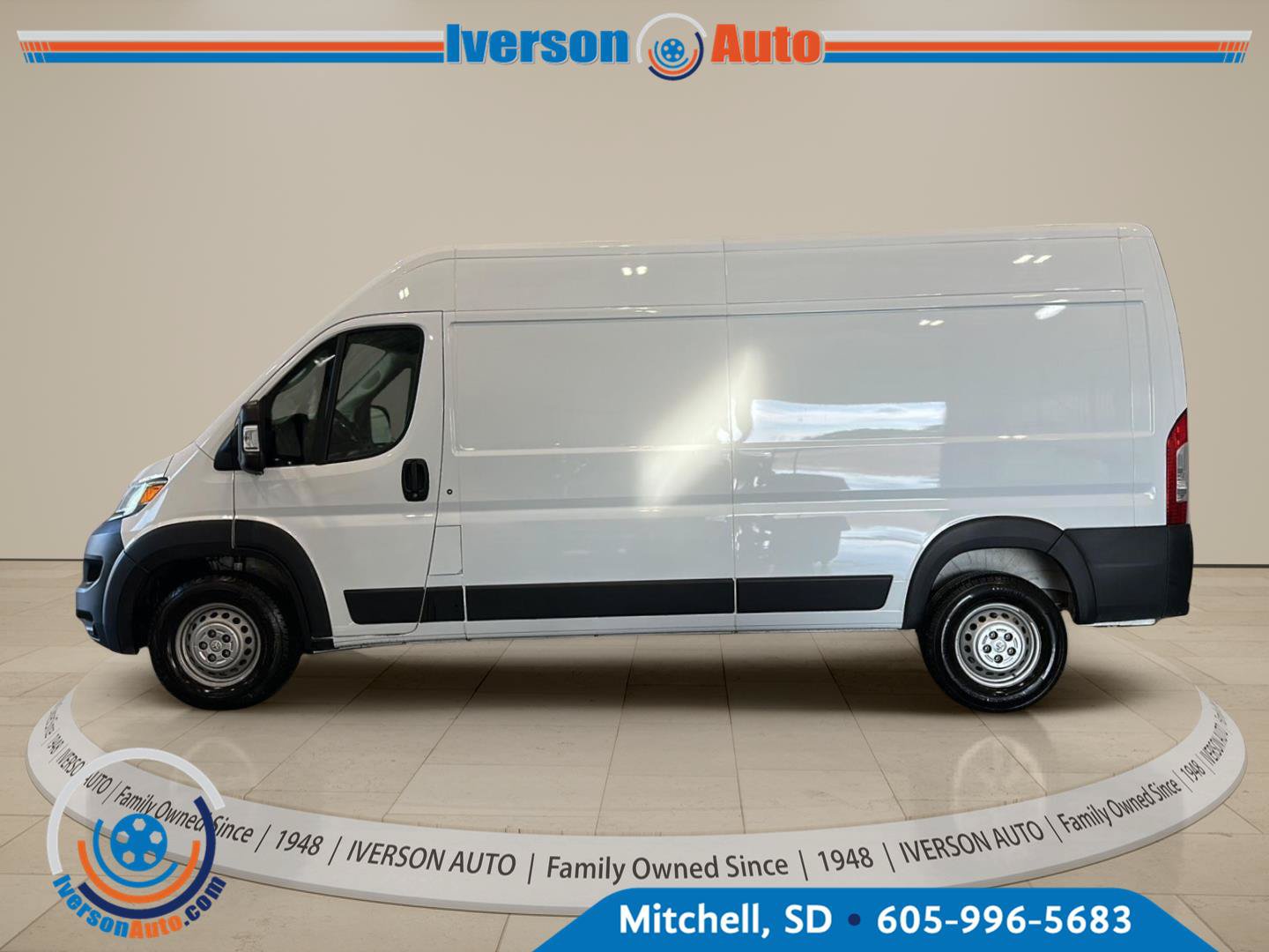 Used 2025 RAM ProMaster 2500 w/ Convenience Group FWD image 4