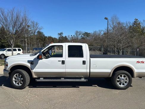 Used 2009 Ford F250 FX4 image 23