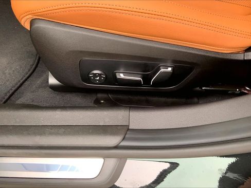 New 2026 BMW 330i xDrive Sedan w/ M Sport Package AWD/4WD image 16