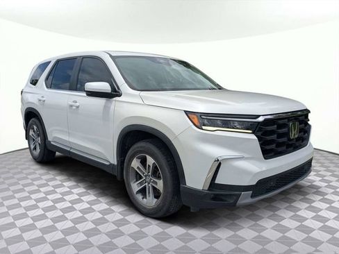 Used 2024 Honda Pilot EX-L image 2