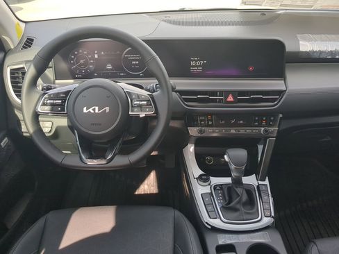 New 2026 Kia Seltos SX image 13