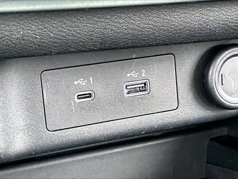 Certified 2023 Nissan Rogue SV image 36