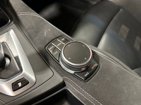 Used 2020 BMW M4 CS w/ Executive Package image 36