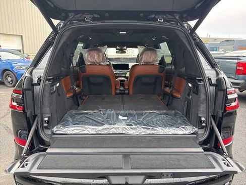 New 2026 BMW X7 xDrive40i w/ M Sport Package image 8