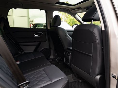 New 2026 Nissan Rogue Platinum w/ Platinum Premium Package image 23